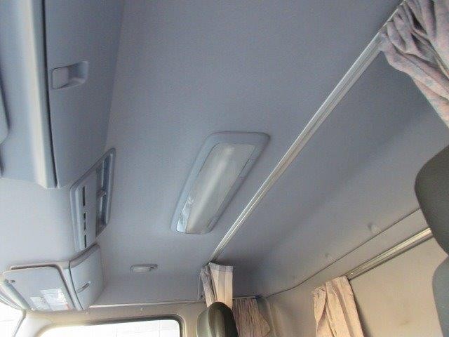 中古トラック 日野冷凍バン #24