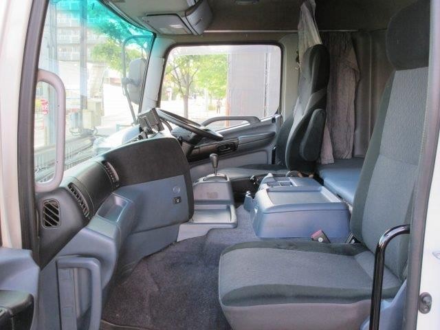 中古トラック 日野冷凍バン #24