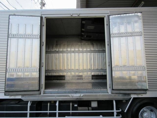 中古トラック 日野冷凍バン #9