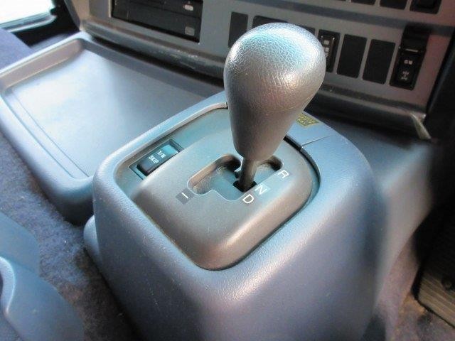 中古トラック 日野冷凍バン #18