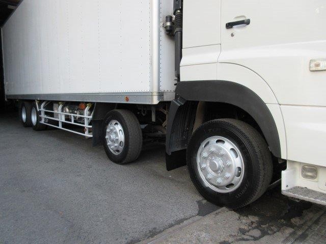 中古トラック 日野冷凍バン ＃9