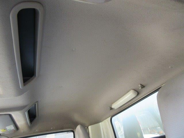 中古トラック 日野冷凍バン ＃24