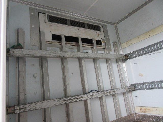 中古トラック 日野冷凍バン ＃8