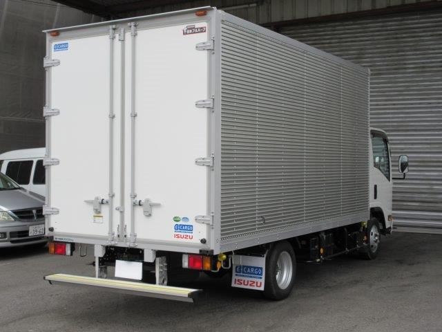 中古トラック いすゞアルミバン ＃3