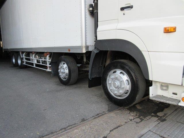 中古トラック 日野冷凍バン ＃9