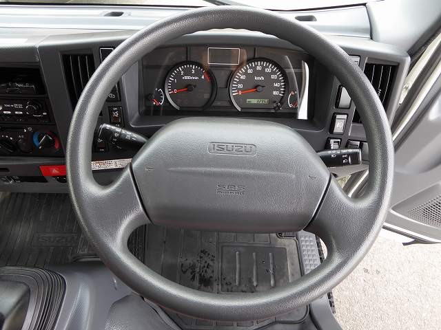 中古トラック いすゞアルミバン ＃16