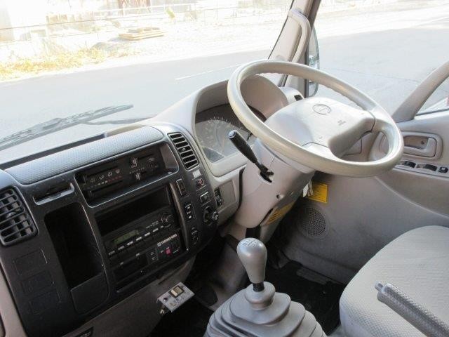 中古トラック 日野冷凍バン #17