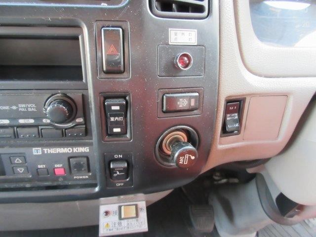 中古トラック 日野冷凍バン #21