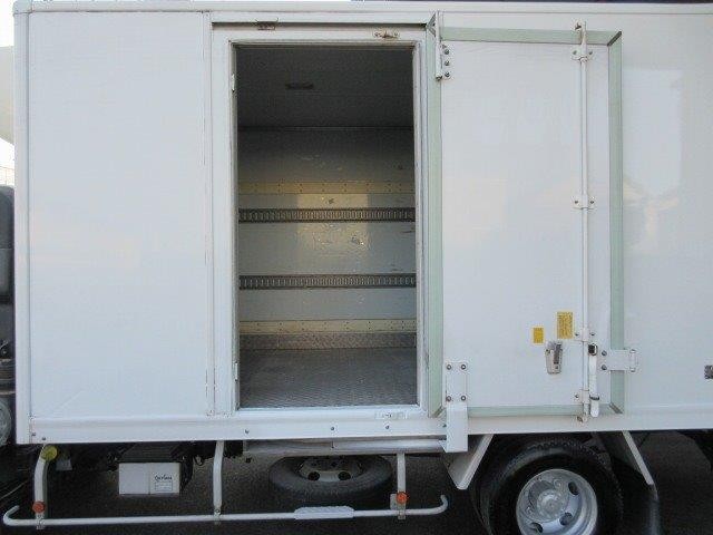 中古トラック 日野冷凍バン ＃8