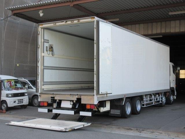 中古トラック 日野冷凍バン ＃5
