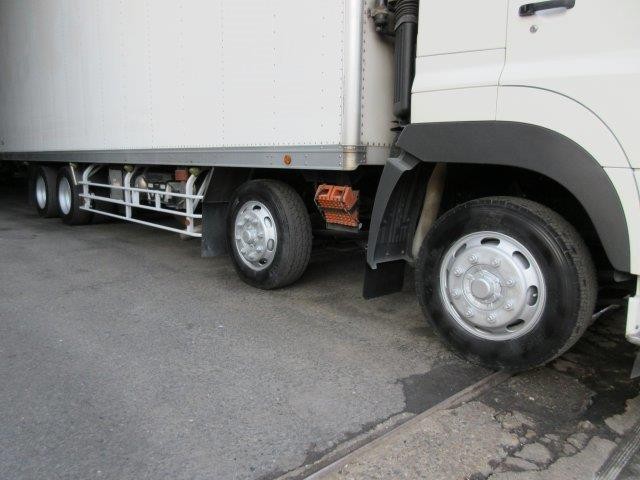 中古トラック 日野冷凍バン #9