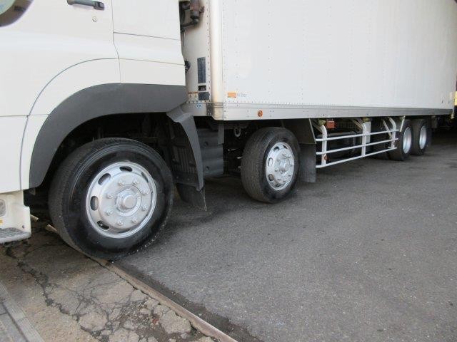 中古トラック 日野冷凍バン ＃10