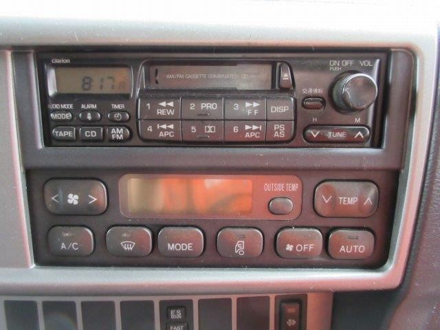 中古トラック 日野冷凍バン #17