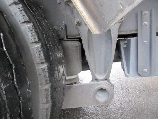 中古トラック 日野冷凍バン ＃24