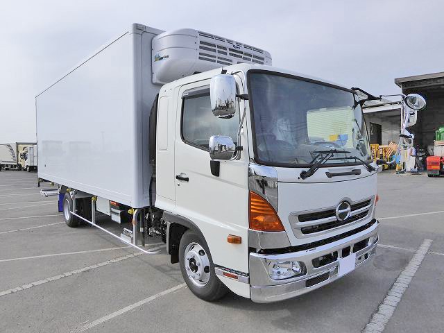 中古トラック 日野冷凍バン #2