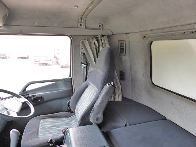 中古トラック 三菱ふそうアルミウィング ＃24