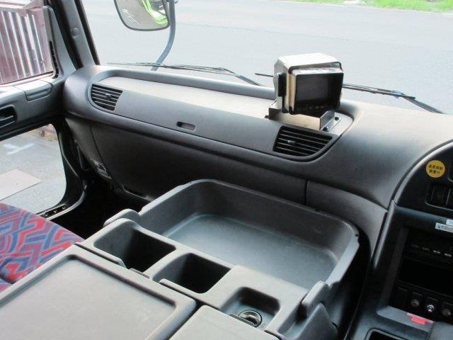 中古トラック いすゞアルミウィング ＃13