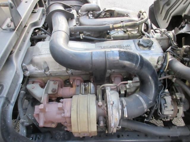 中古トラック UDトラックス平ボディ ＃11