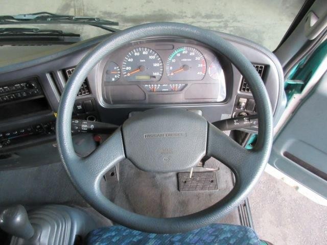 中古トラック UDトラックス平ボディ ＃15