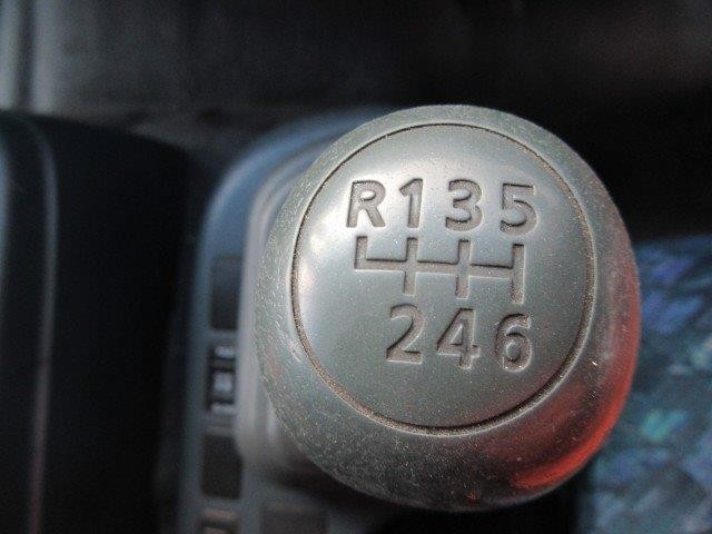 中古トラック UDトラックス平ボディ ＃18