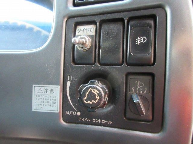 中古トラック UDトラックス平ボディ ＃20