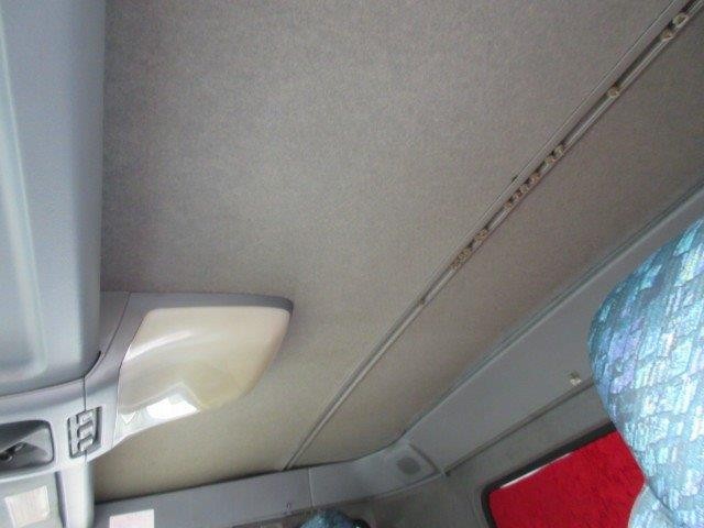 中古トラック UDトラックス平ボディ ＃23