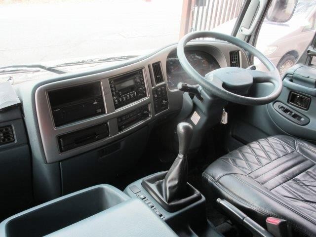 中古トラック UDトラックスアルミウィング #16