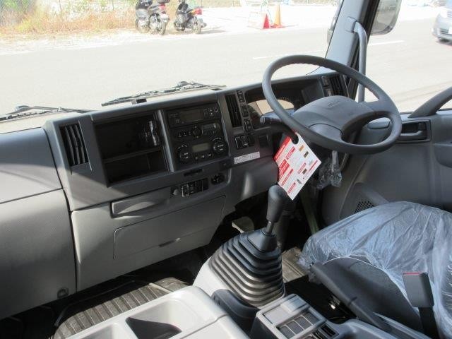 中古トラック いすゞ冷凍冷蔵車 #14