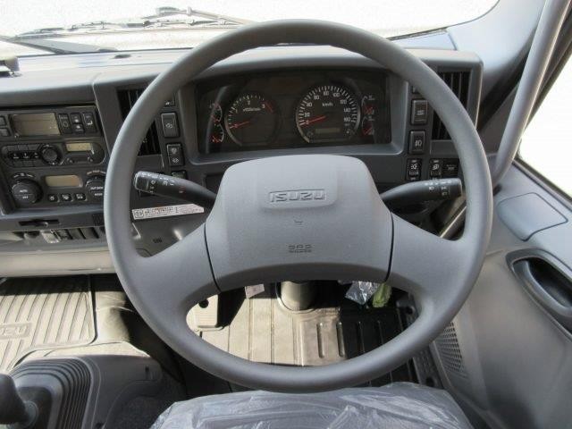 中古トラック いすゞ冷凍冷蔵車 #15