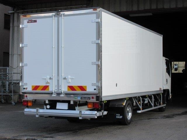 中古トラック いすゞ冷凍冷蔵車 #3