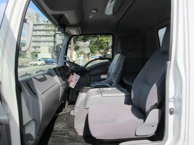 中古トラック いすゞ冷凍冷蔵車 #24