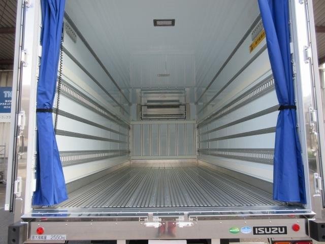 中古トラック いすゞ冷凍冷蔵車 #7