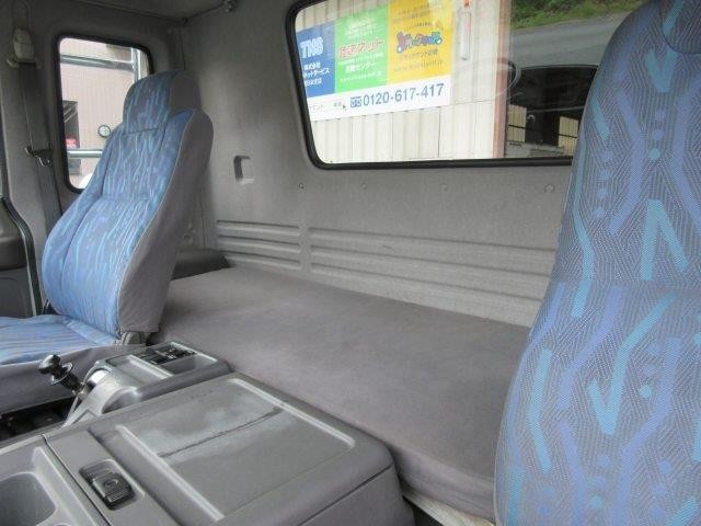 中古トラック いすゞコンテナ専用車 #24
