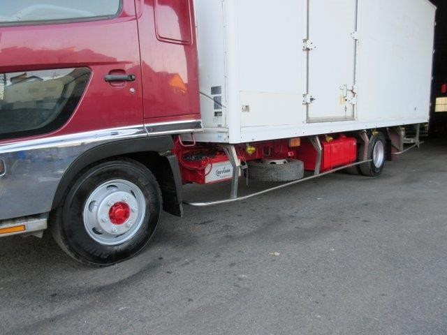 中古トラック 日野冷蔵冷凍車 ＃11