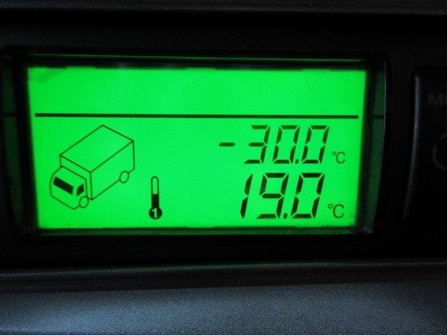 中古トラック 日野冷蔵冷凍車 ＃19