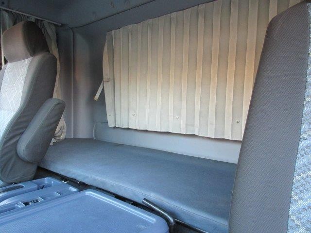 中古トラック 日野冷蔵冷凍車 #23