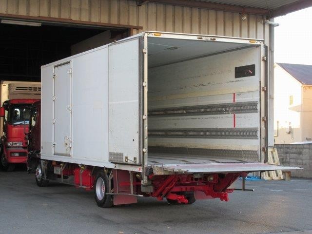中古トラック 日野冷蔵冷凍車 ＃7