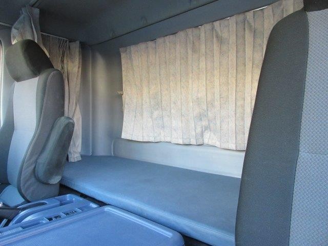 中古トラック 日野冷凍バン ＃24