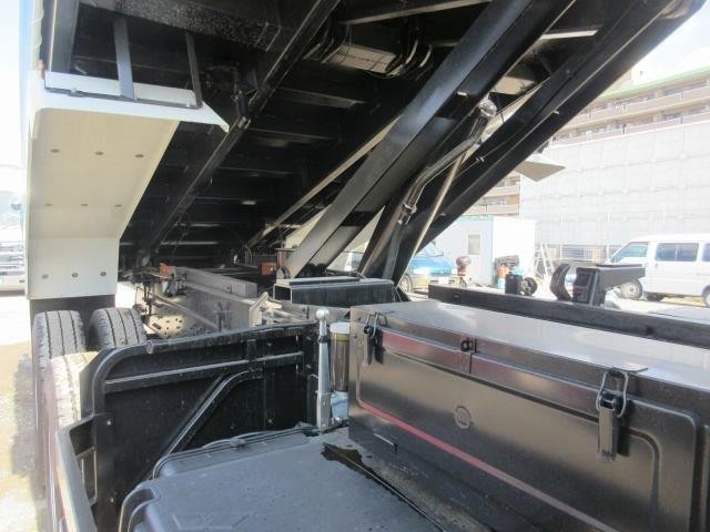 中古トラック 三菱ふそうダンプ ＃7