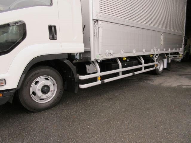 中古トラック いすゞアルミウィング ＃7