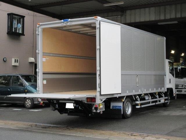 中古トラック いすゞアルミウィング ＃8