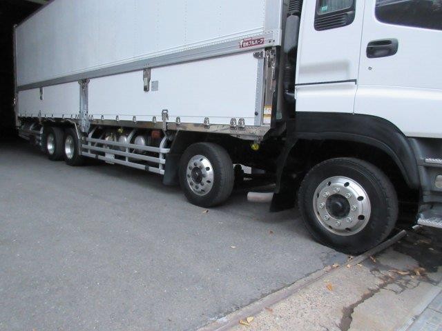 中古トラック いすゞアルミウィング ＃5