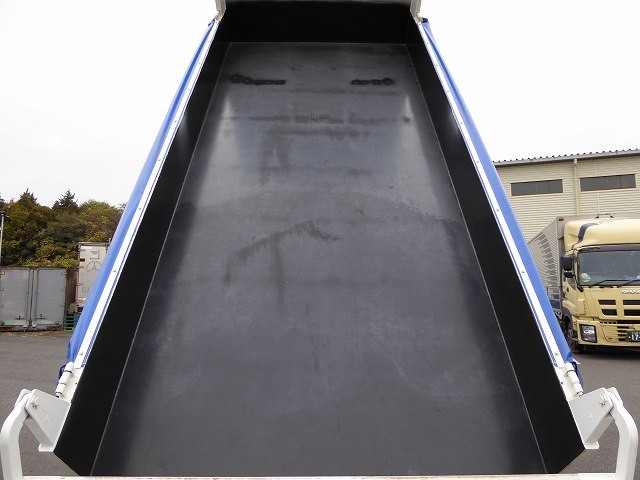 中古トラック 三菱ふそうダンプ ＃8