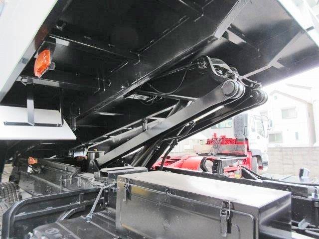 中古トラック いすゞダンプ ＃11