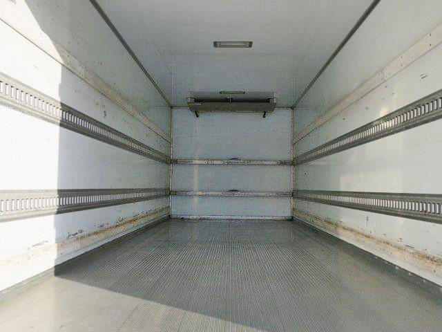 中古トラック いすゞ冷蔵冷凍車 #9