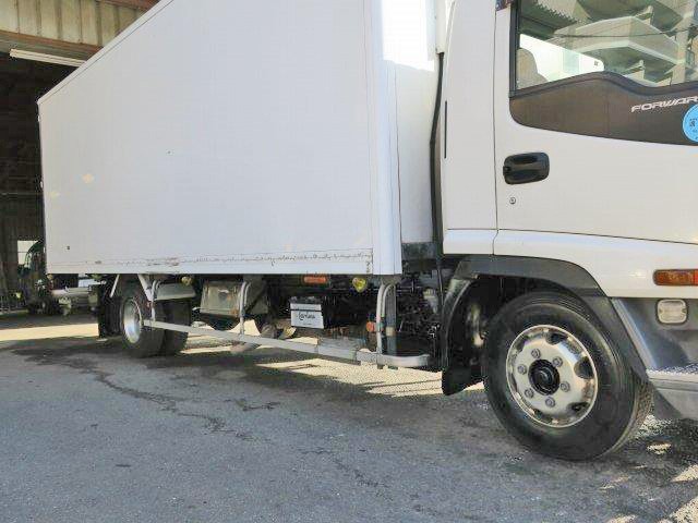 中古トラック いすゞ冷蔵冷凍車 #10