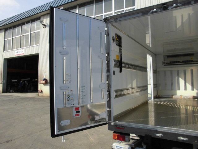 中古トラック 日野冷蔵冷凍車(冷凍バン) #13