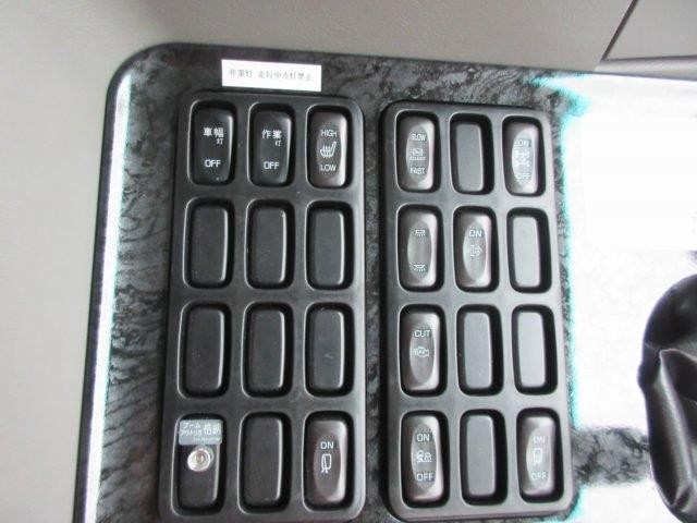 中古トラック 三菱ふそうクレーン付 #16