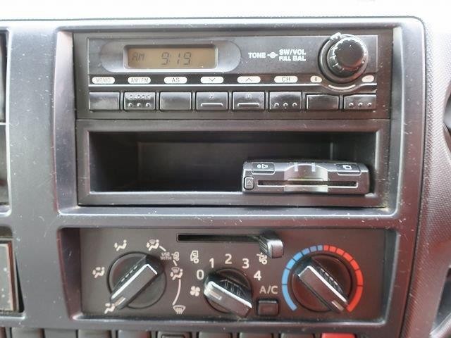 中古トラック 日野冷蔵冷凍車(冷凍バン) #18
