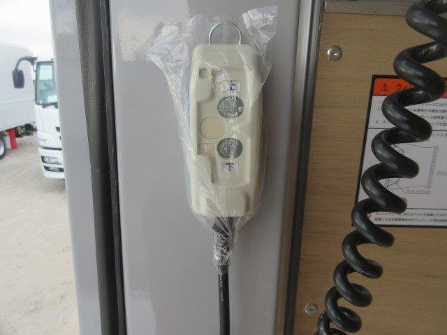 中古トラック いすゞアルミウィング #9